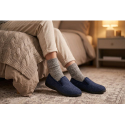 Pantoufles Femme Charentaises Fermées Chaudes Intérieur Fourré Semelle Antidérapante Caoutchouc Suédine Synthétique Confort Moel