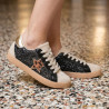 OZABI Baskets Mode Femme - Sneakers Étoile Appliquée Multimatières, Glitter & Simili Cuir, Semelle Plateforme, MMXXIV Collection