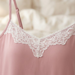 OZABI Set Nuisette et Kimono Femme 2 Pièces Viscose Dentelle Florale Blanche Bretelles Fines Réglables Kimono Manches 3/4