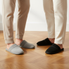 OLIVER GRANT PARIS Pantoufles Mules Homme Pack 2 Paires Tige Côtelée Semelle Mousse