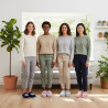 OZABI Pantoufles Ouvertes Femme, Tige Fourrure Synthétique, Renne Brodé, Intérieur Toucher Éponge, Semelle Fine Caoutchouc
