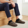 OZABI Pantoufles Ouvertes Homme Antidérapantes, Tige Textile avec Détail Pied de Poule ou Patch Brodé, Semelle Caoutchouc